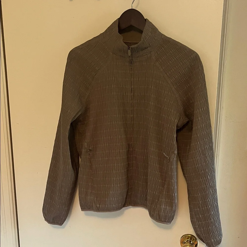 Lululemon Adapted State Textured Jacket Reflective Grid Warm Ash Grey - Picture 6 of 6
